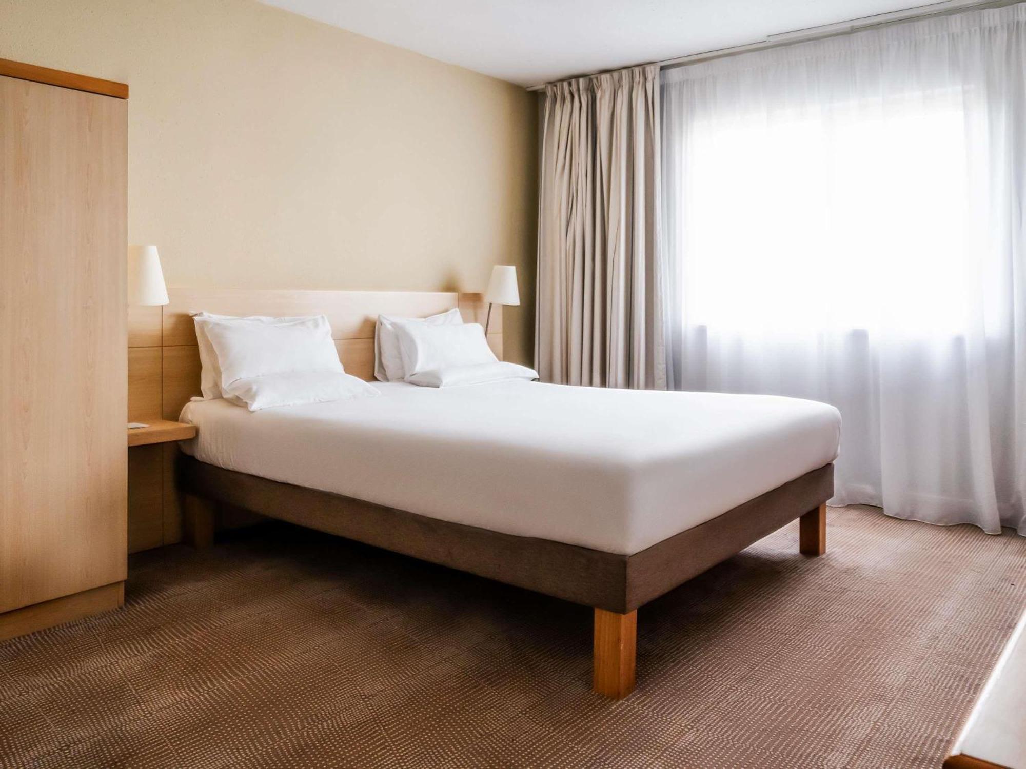 Novotel Milton Keynes Eksteriør billede